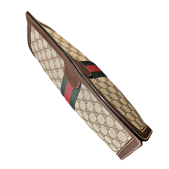 GUCCI CLUTCH - Picture 7 of 14